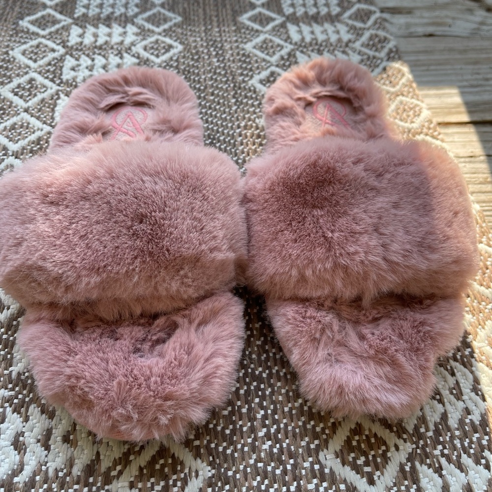 Victory Secret House Shoes